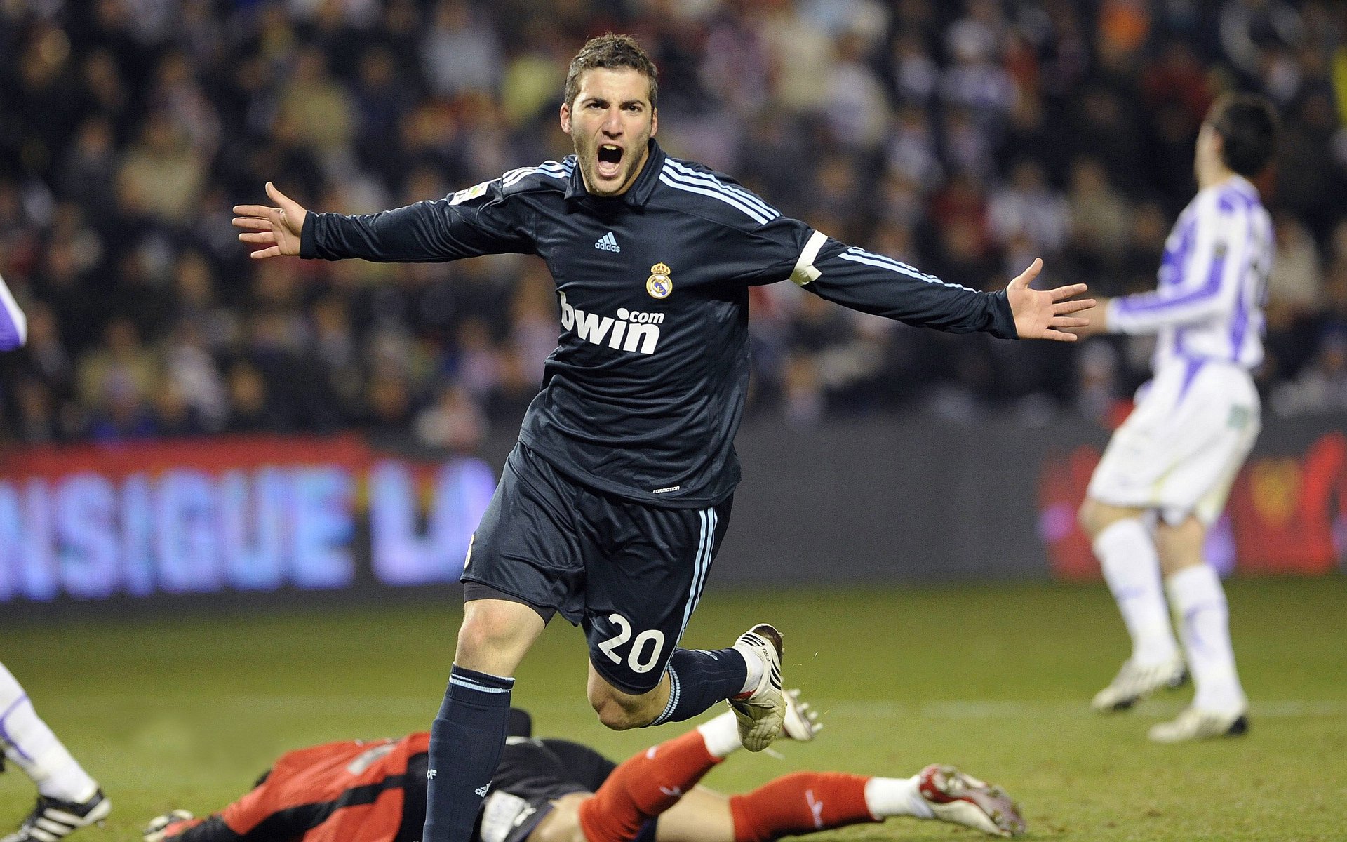 开云体育官网-吉林队险胜黄蜂，杰伦·格林比赛走势一手掌控