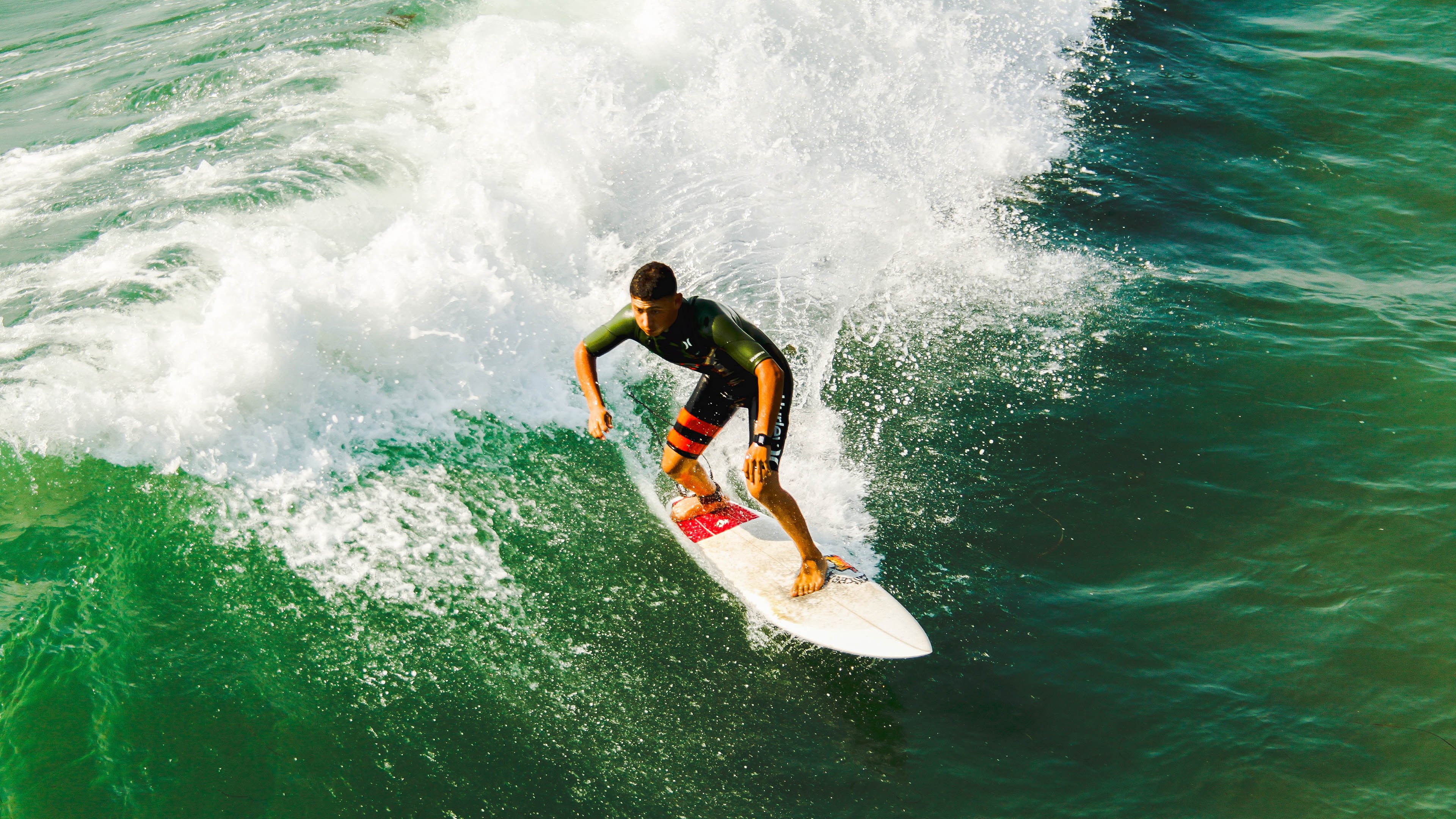 开云体育官网-布伦森爆发如利刃出鞘，快船全面压制诠释现代篮球美学